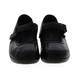 Black Mary Jane shoes
